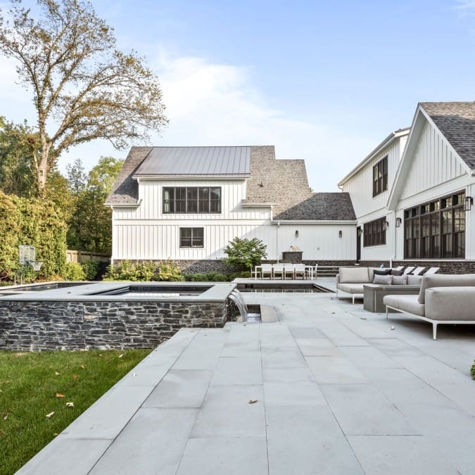 Ble Stone Pavers in Backyard Ble Stone Pavers in Backyard