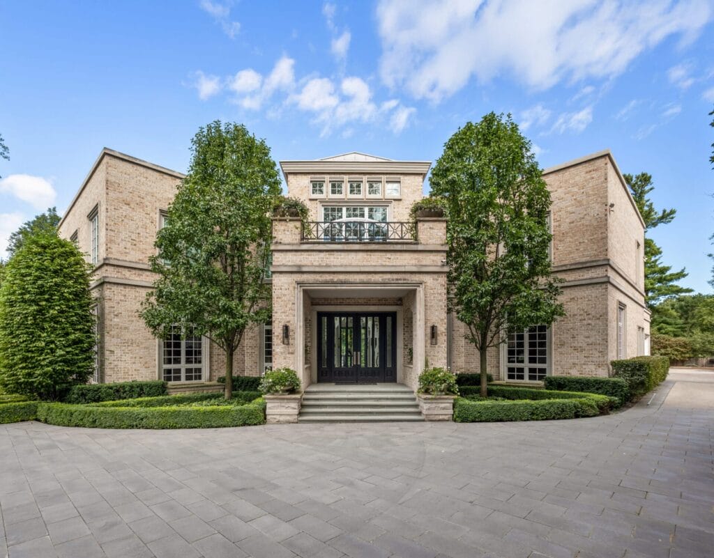 Elegant Mansion With Brick Exterior