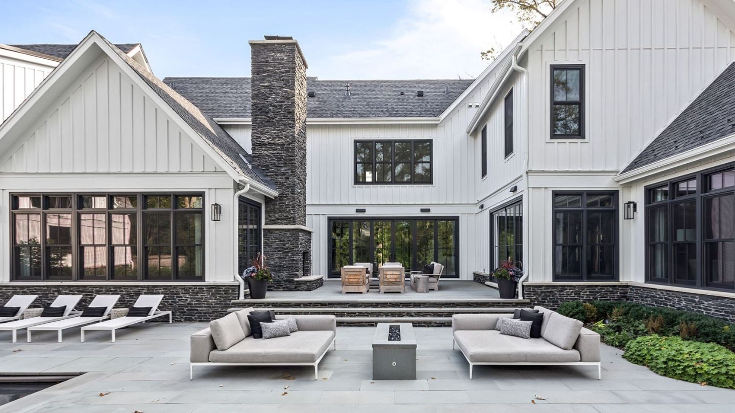 How to Stay Involved in Your Custom Home Construction Journey